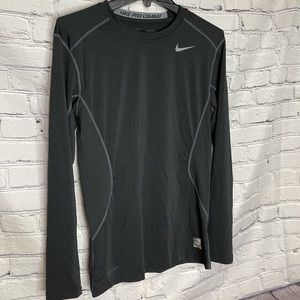Nike Pro Combat Black Long-sleeve size Small